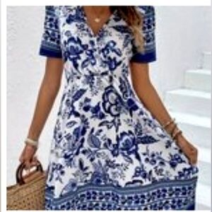 Floral Print, mediterranean inspired dress